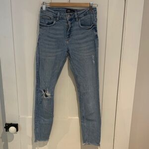 Zara Women's Light Blue Cropped Jeans